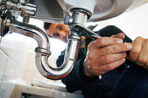 Best Commercial Plumbing Services  in Lyons, OR